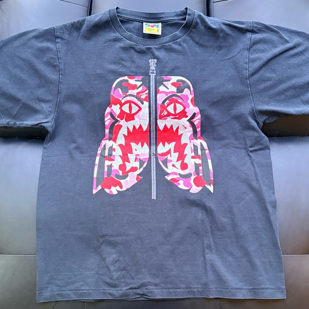 A Bathing Ape T-Shirt - Authentic - Camo Graphic